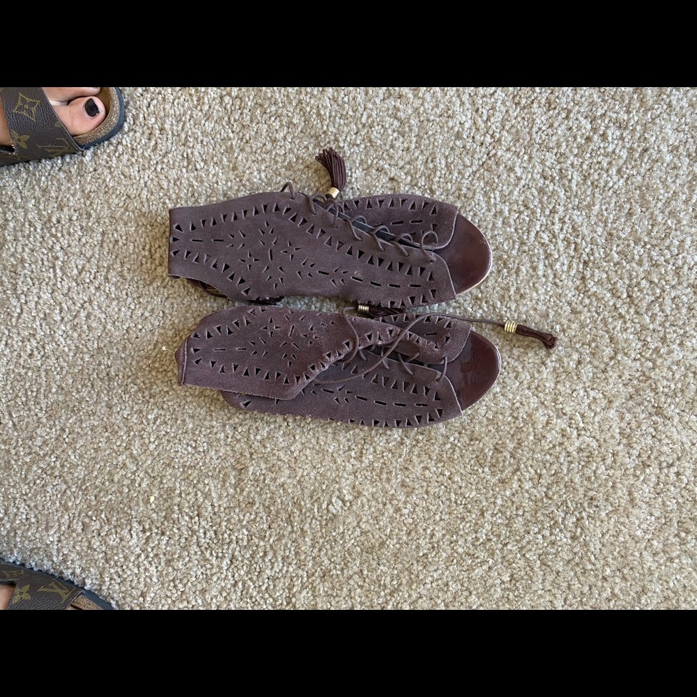 LF x Matisse Brown Sandal Womens Size 8